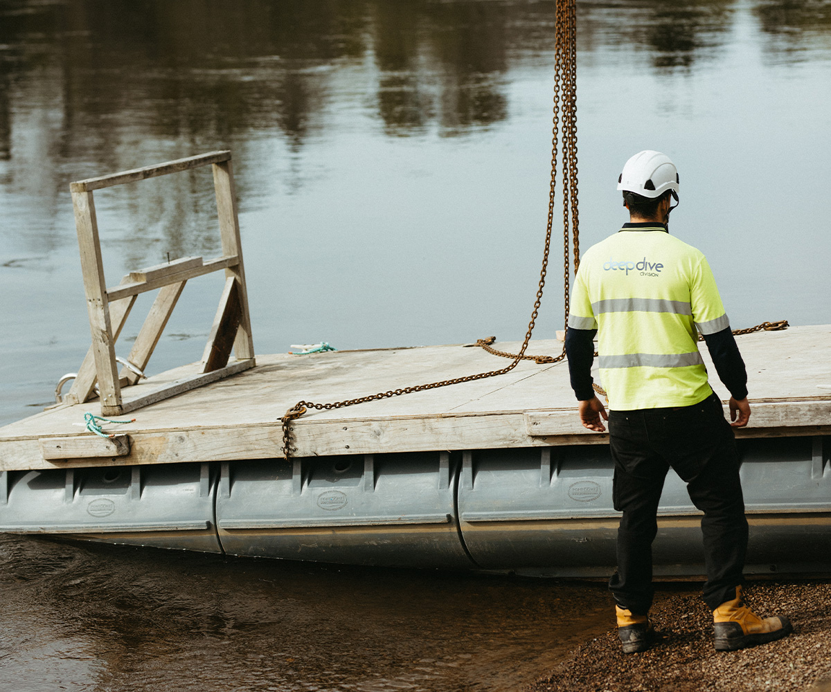 Deep Dive Division - Commercial and Civl Dive Services